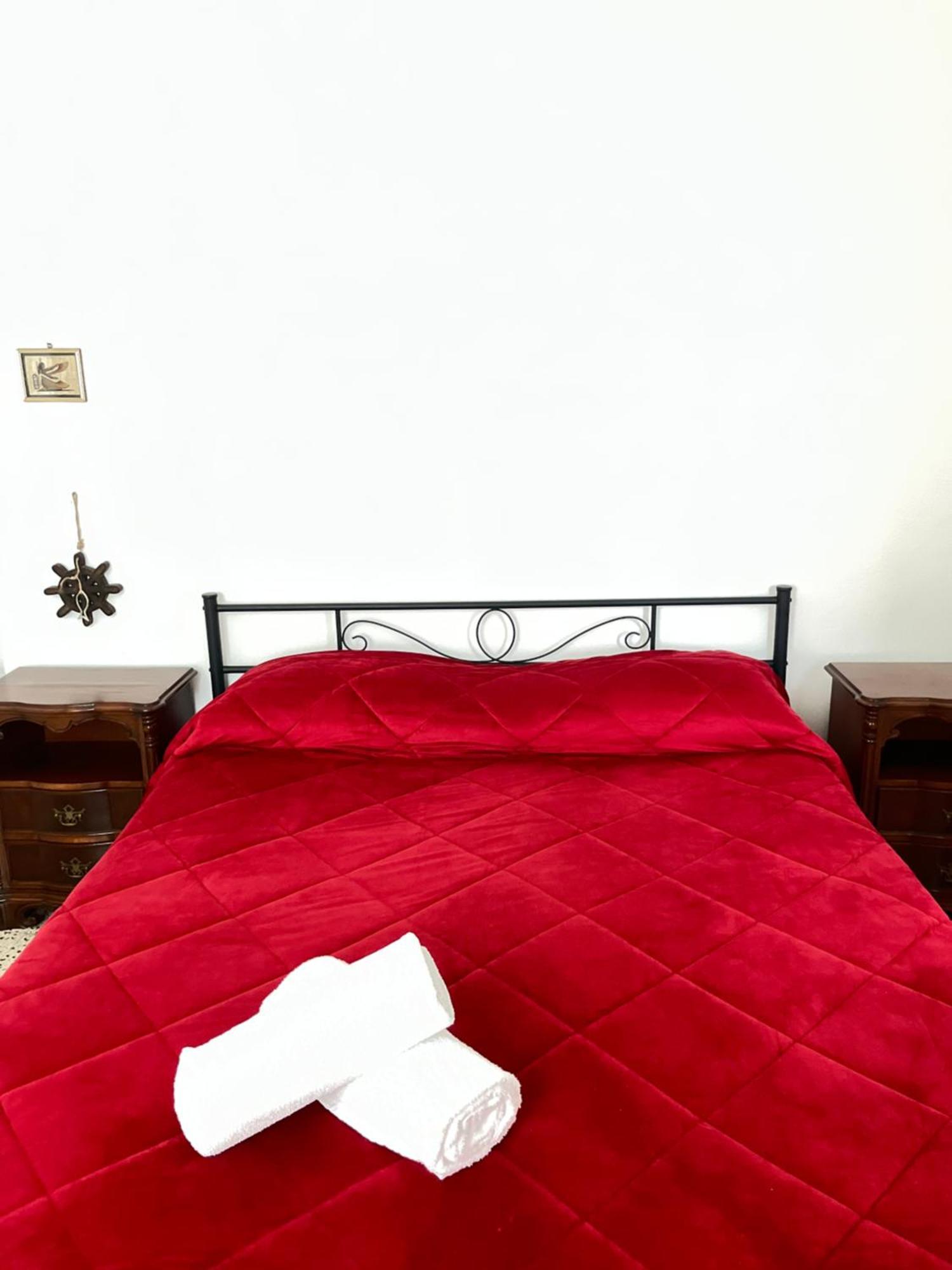 Rooms For Rent Livorno-Center Eksteriør billede
